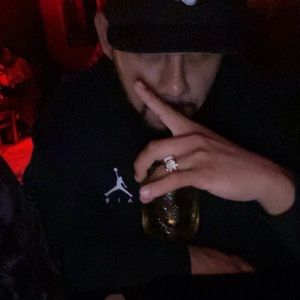 Meet your Posher, Aaron